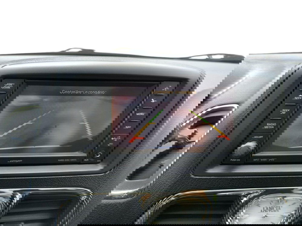 Lancia Voyager usata a Udine (12)