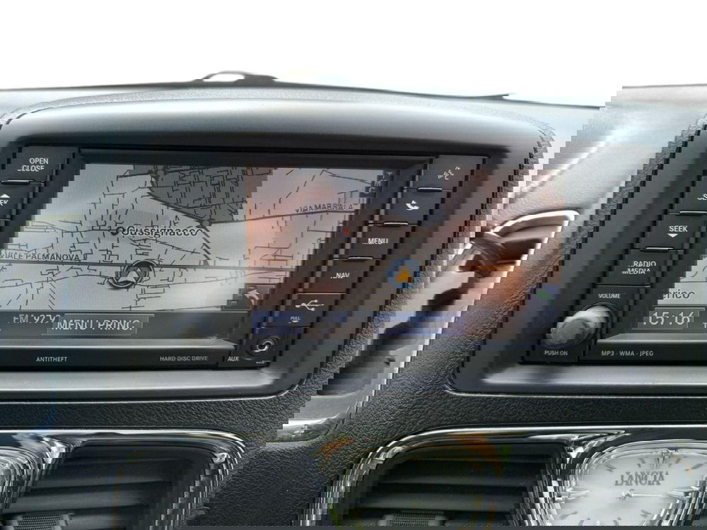 Lancia Voyager usata a Udine (13)