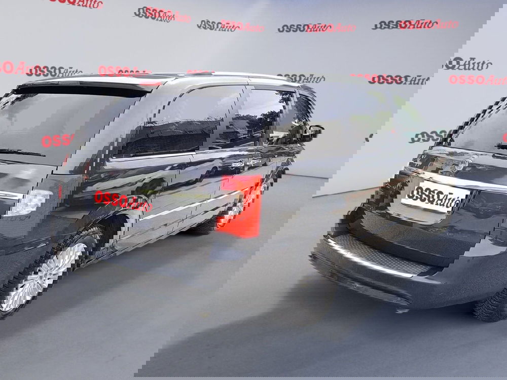 Lancia Voyager usata a Udine (3)