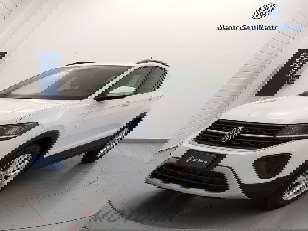 Volkswagen T-Cross nuova a Varese