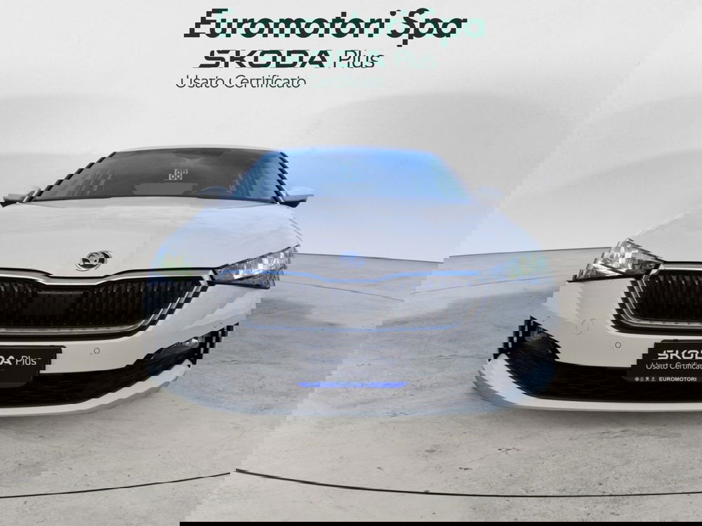 Skoda Scala usata a Siena (8)