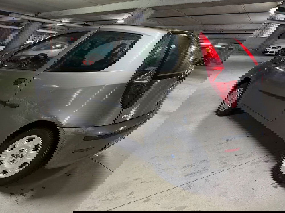 Fiat Punto usata a Genova (3)