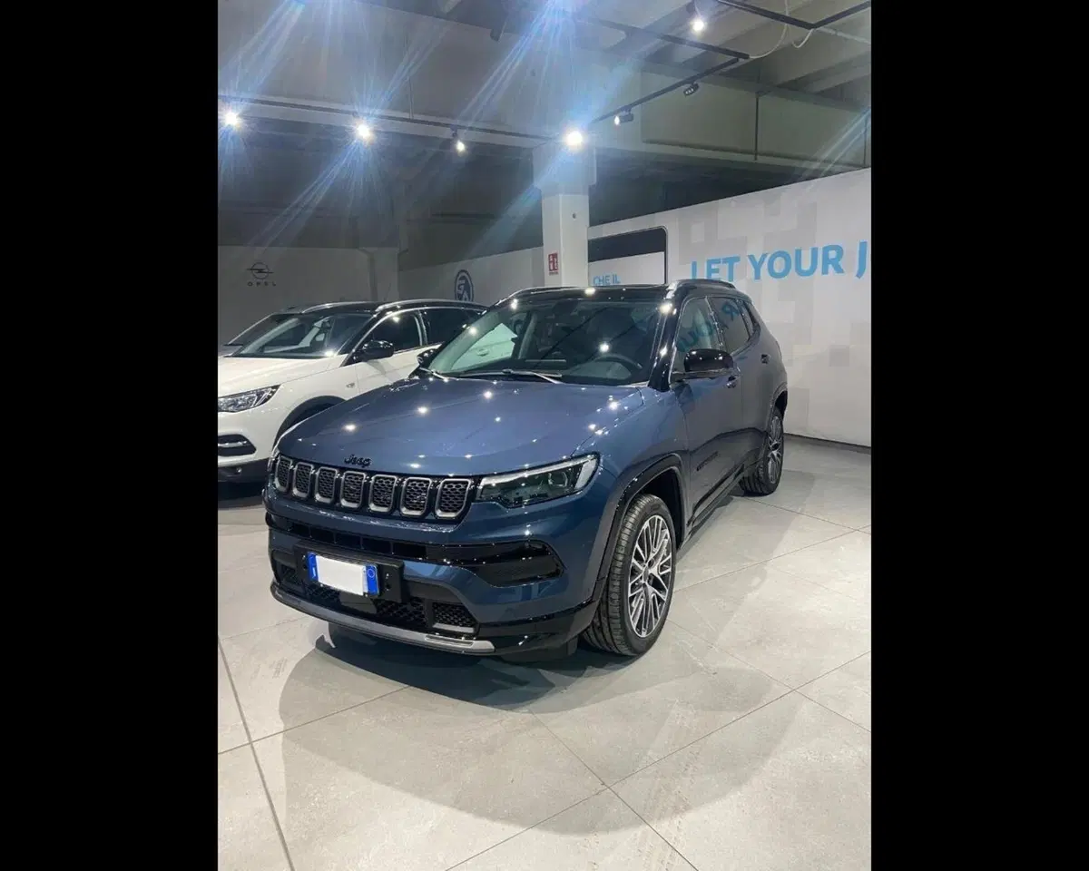 Jeep Compass nuova a Imperia