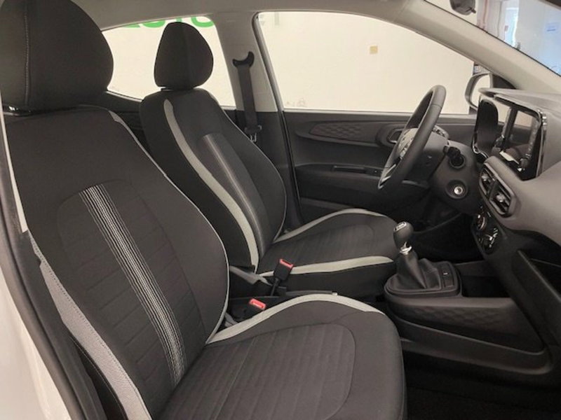 Hyundai i10 nuova a Savona (9)