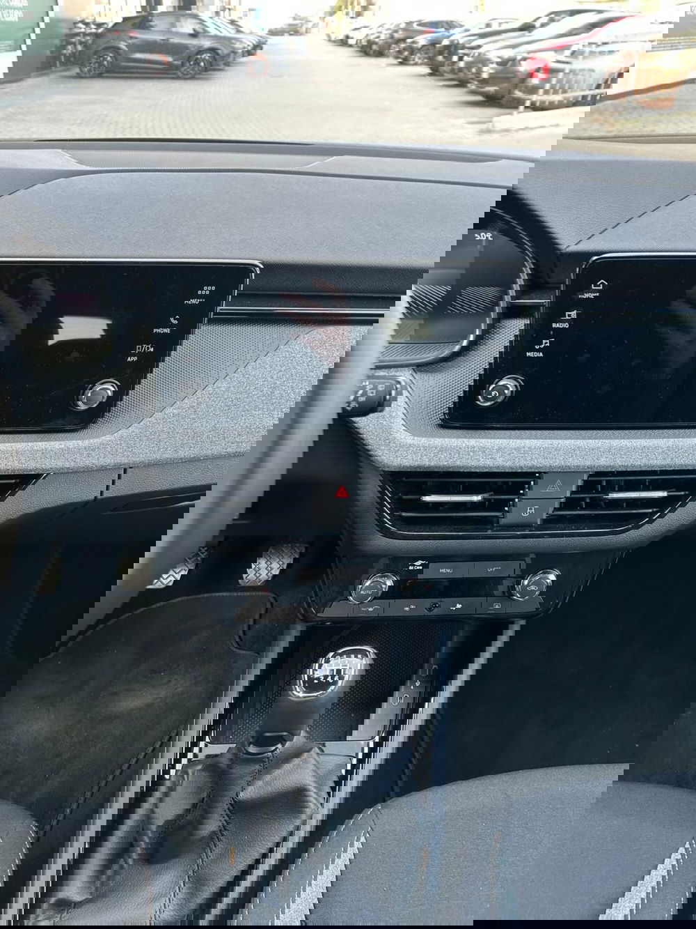 Skoda Kamiq nuova a Lecco (9)