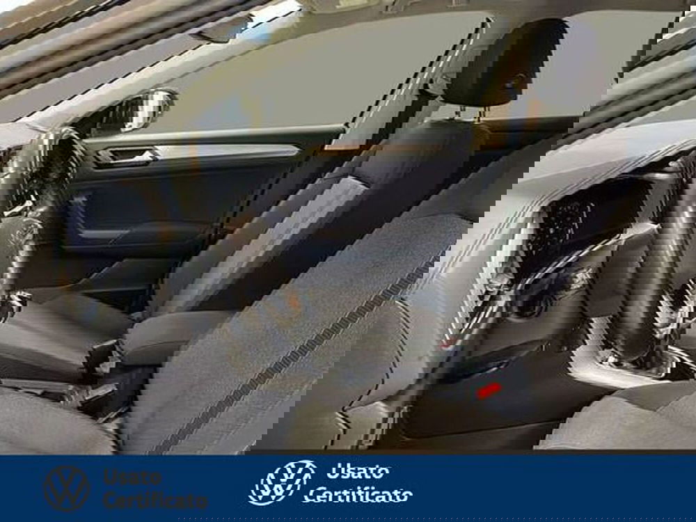 Volkswagen T-Roc usata a Vicenza (13)