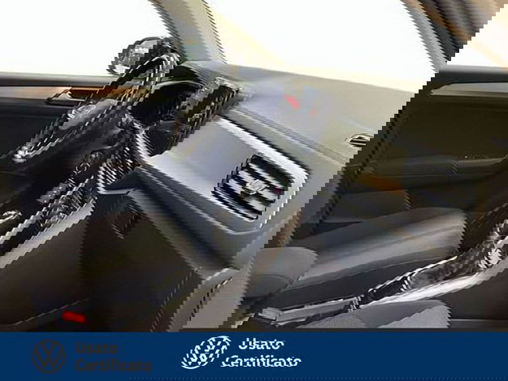 Volkswagen T-Roc usata a Vicenza (6)