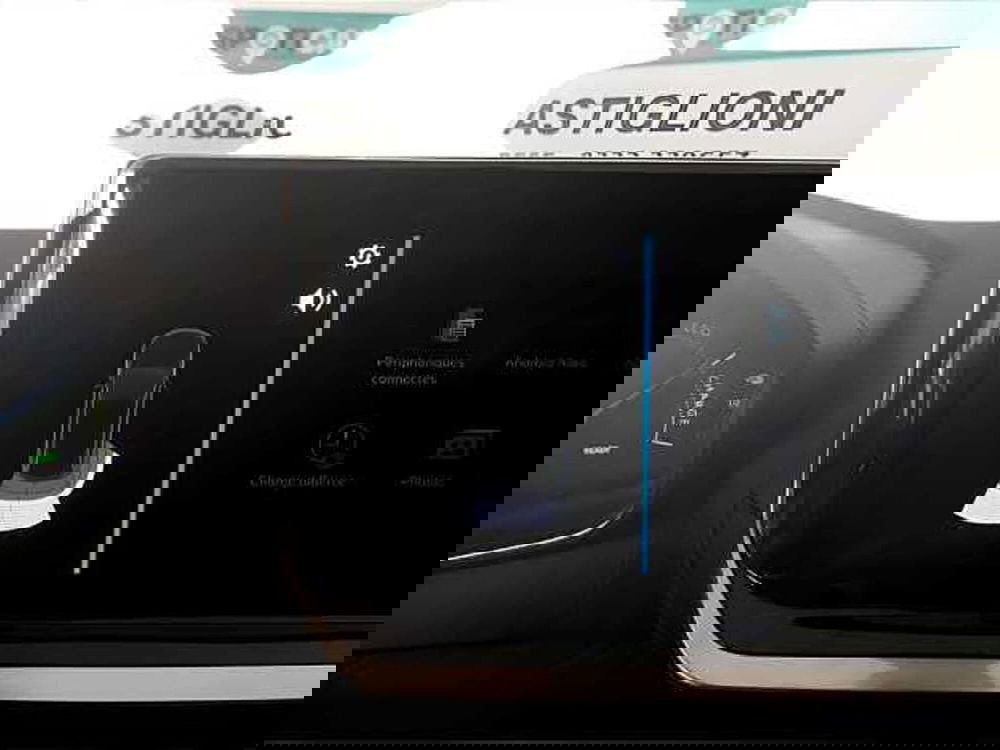 Peugeot 208 nuova a Varese (14)