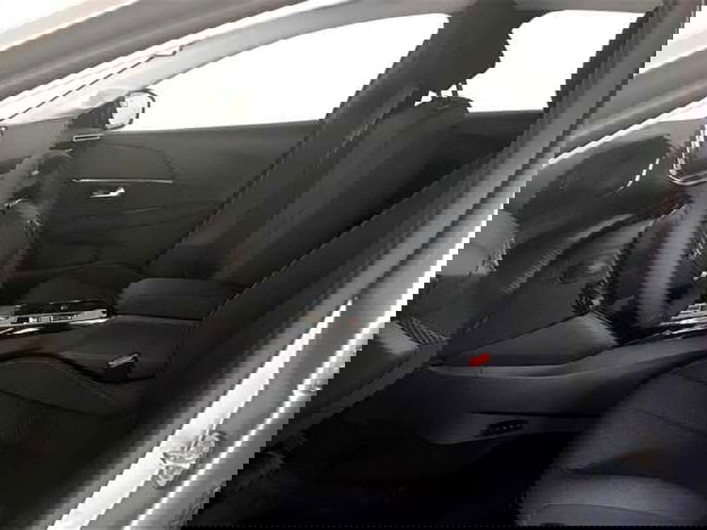 Peugeot 208 nuova a Varese (9)