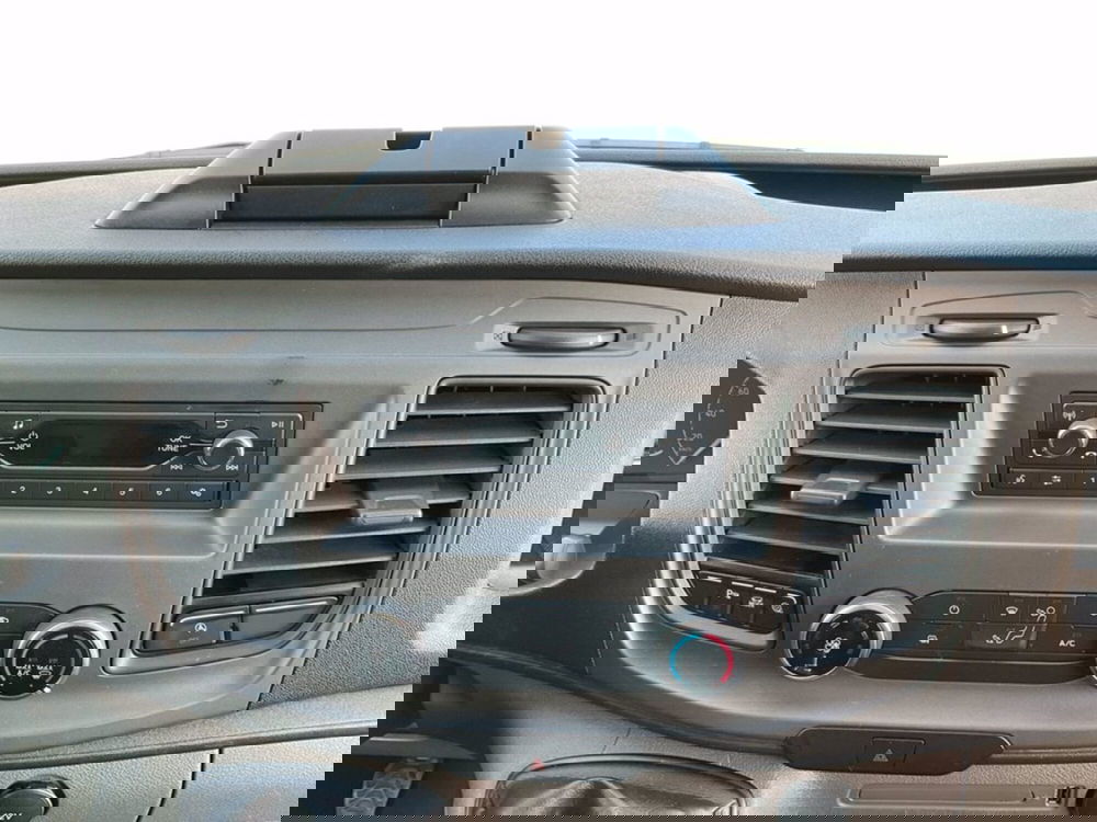 Ford Transit Custom Furgone usata a Milano (13)