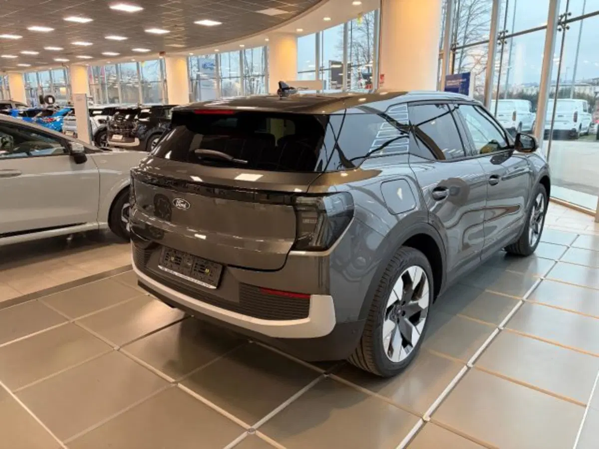 Ford Explorer nuova a Cuneo (4)