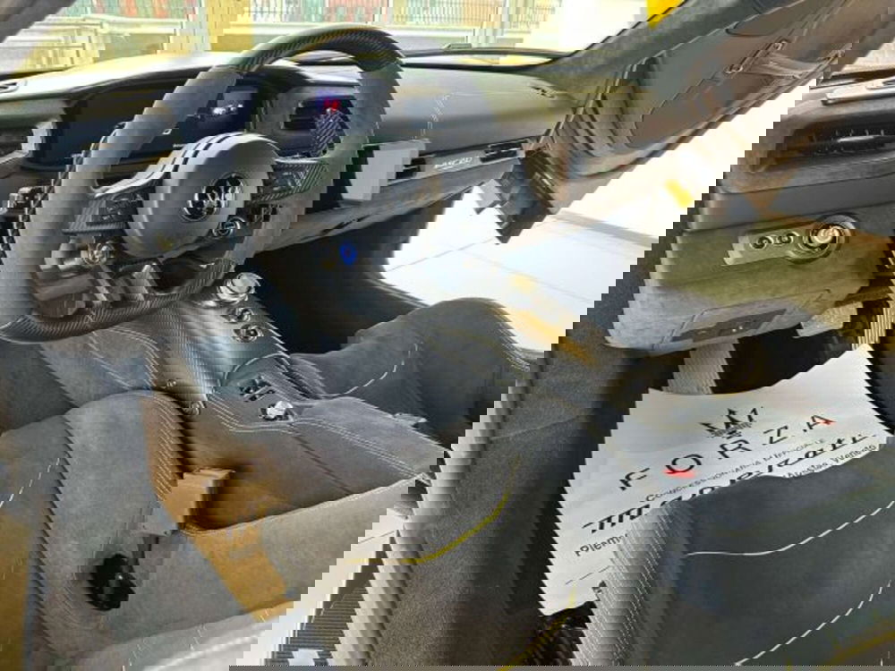 Maserati MC20 usata a Torino (7)