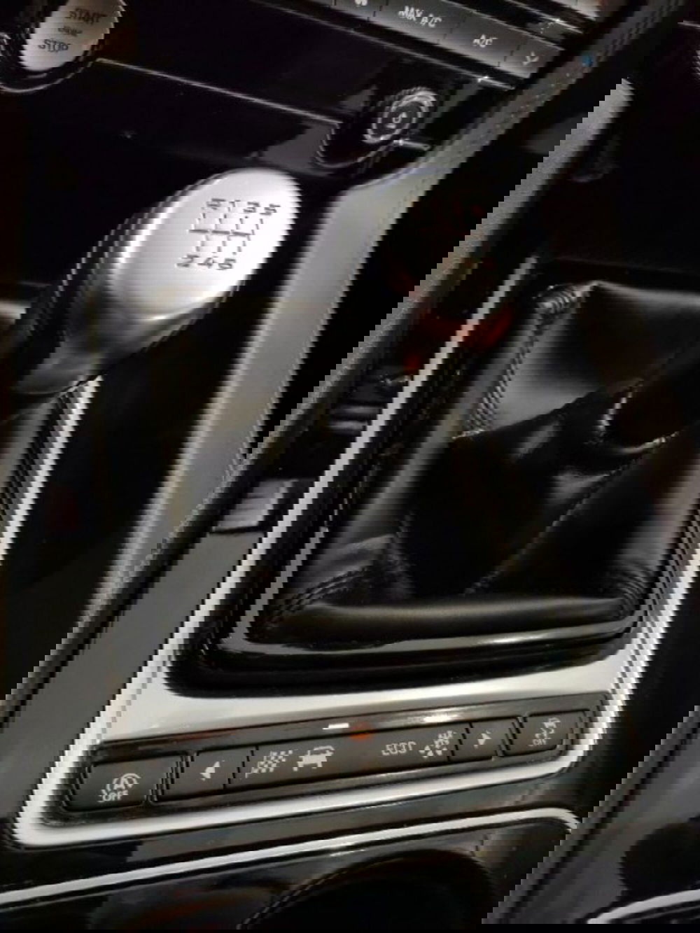 Jaguar F-Pace usata a Firenze (11)