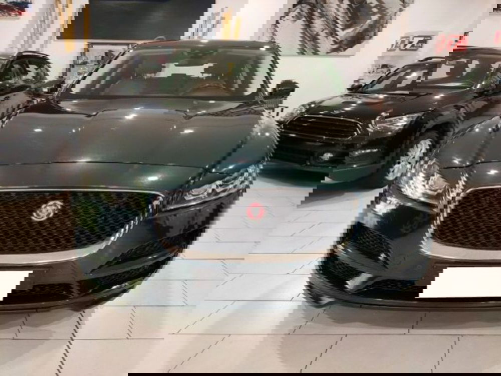 Jaguar F-Pace usata a Firenze (2)
