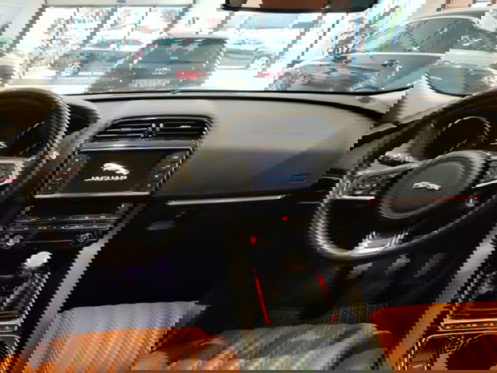 Jaguar F-Pace usata a Firenze (8)