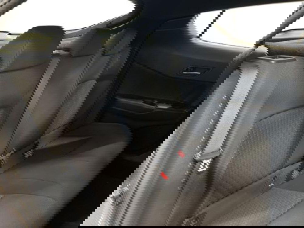 Toyota Toyota C-HR usata a Vercelli (8)