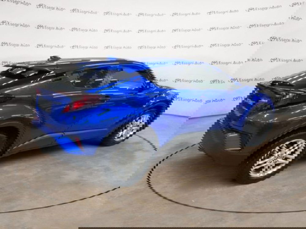 Toyota Toyota C-HR usata a Vercelli (18)