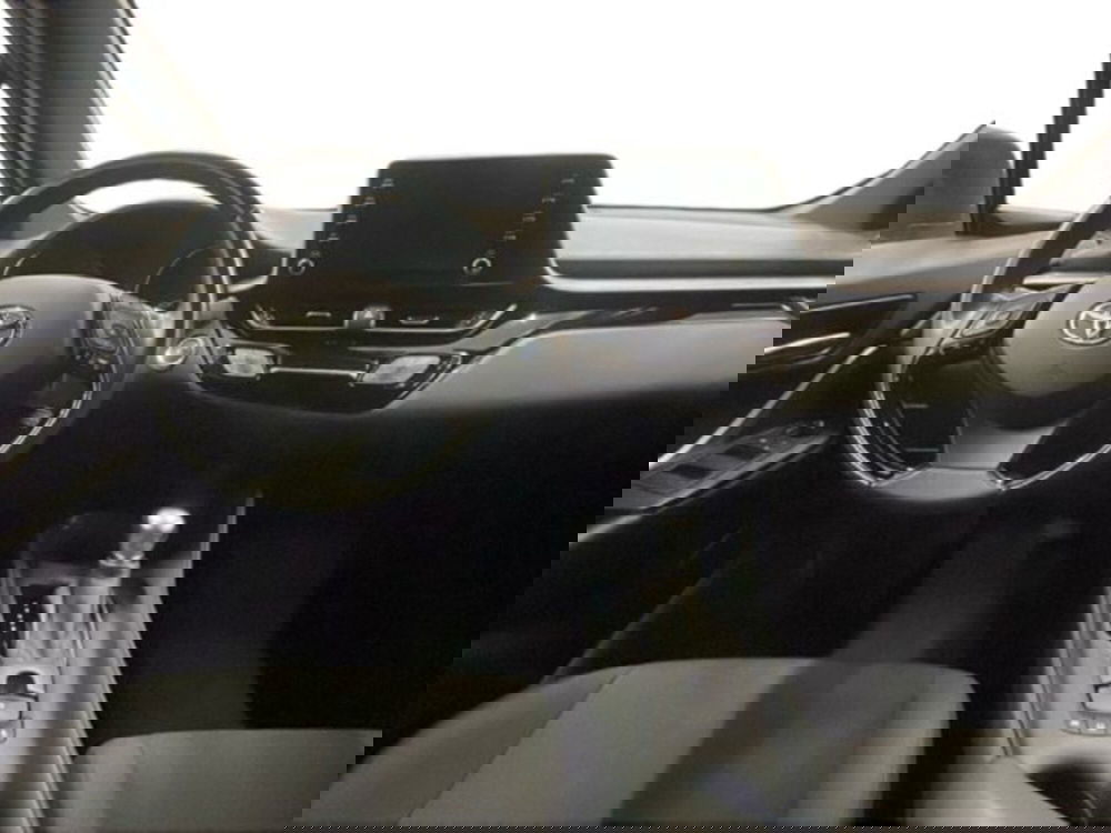 Toyota Toyota C-HR usata a Vercelli (9)