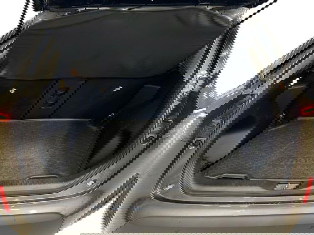 Toyota Yaris Cross usata a Vercelli (11)