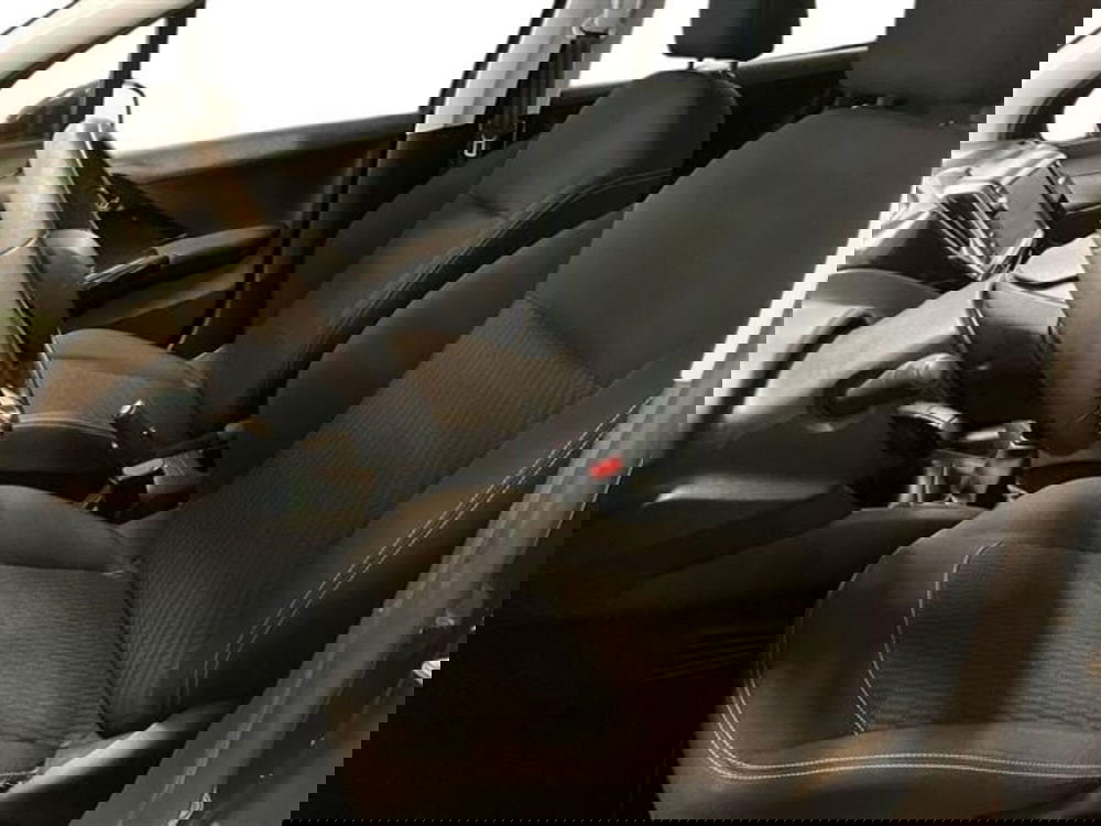 Peugeot 208 usata a Como (10)