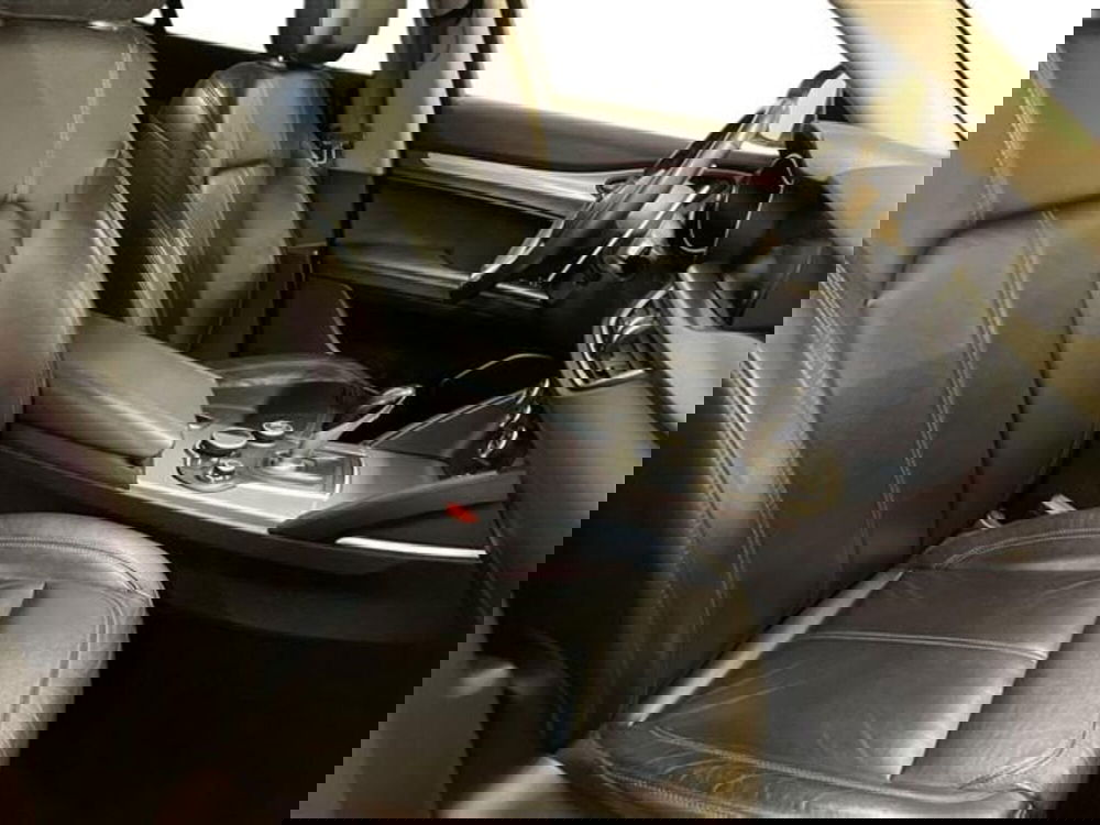 Alfa Romeo Stelvio usata a Como (11)