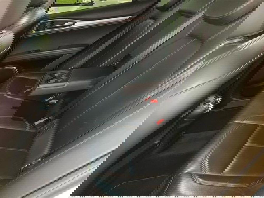 Alfa Romeo Stelvio usata a Como (12)