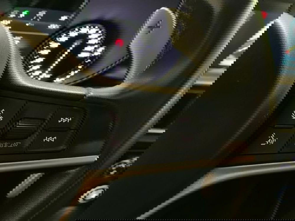 Alfa Romeo Stelvio usata a Como (18)