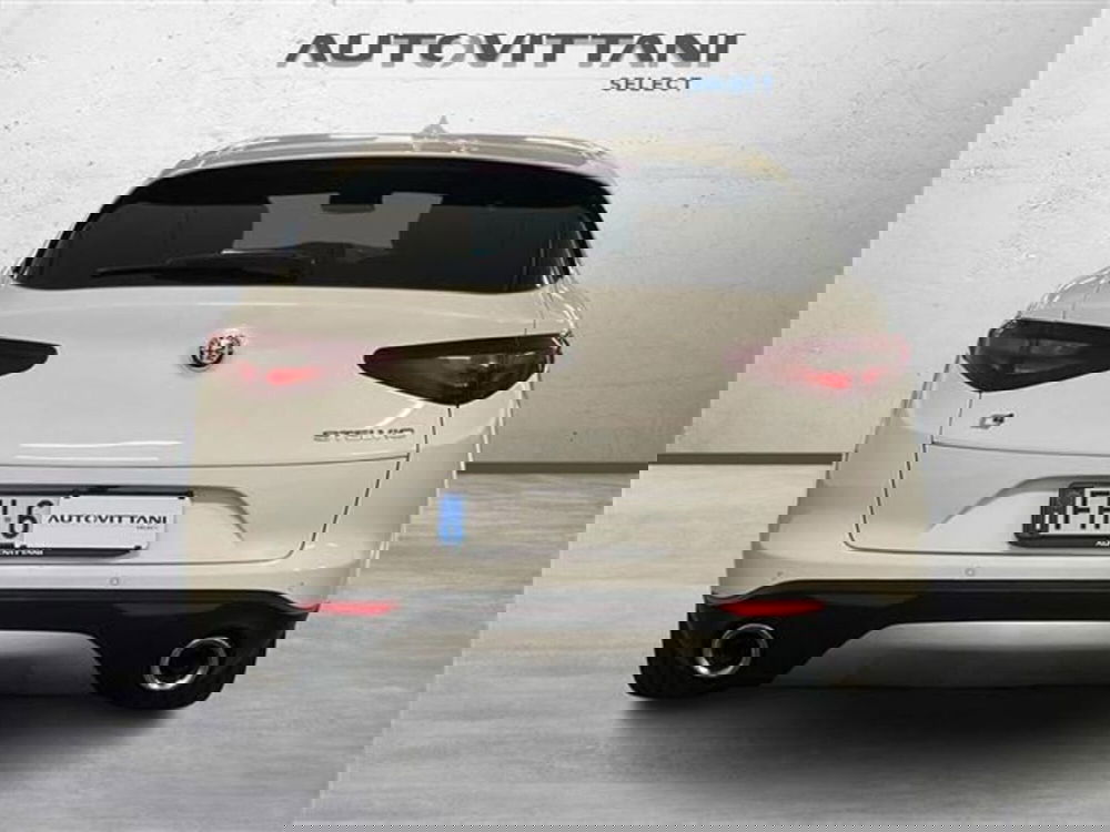 Alfa Romeo Stelvio usata a Como (4)