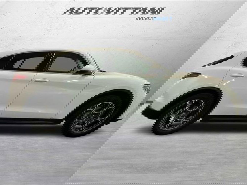 Alfa Romeo Stelvio usata a Como (5)