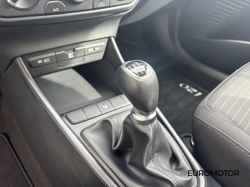 Hyundai i20 usata a Bari (14)