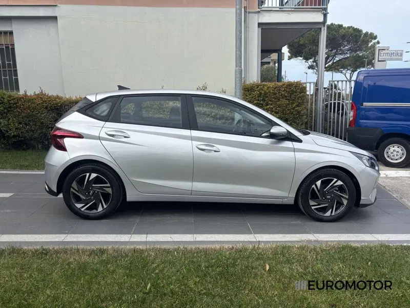 Hyundai i20 usata a Bari (4)