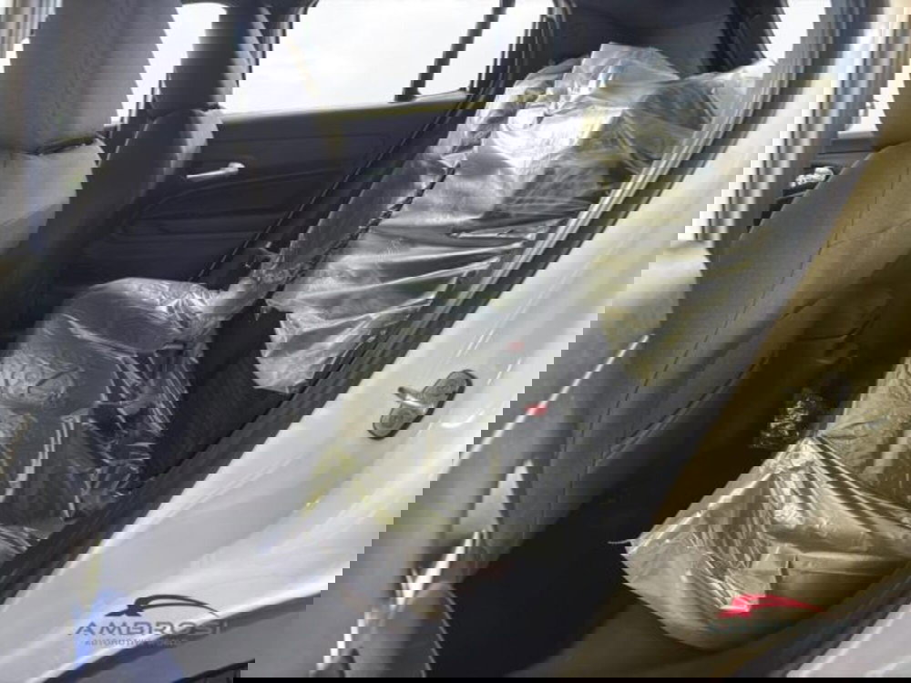 Jeep Avenger nuova a Perugia (11)