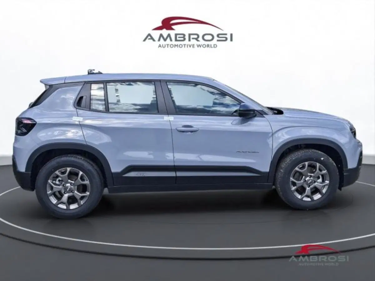 Jeep Avenger nuova a Perugia (5)