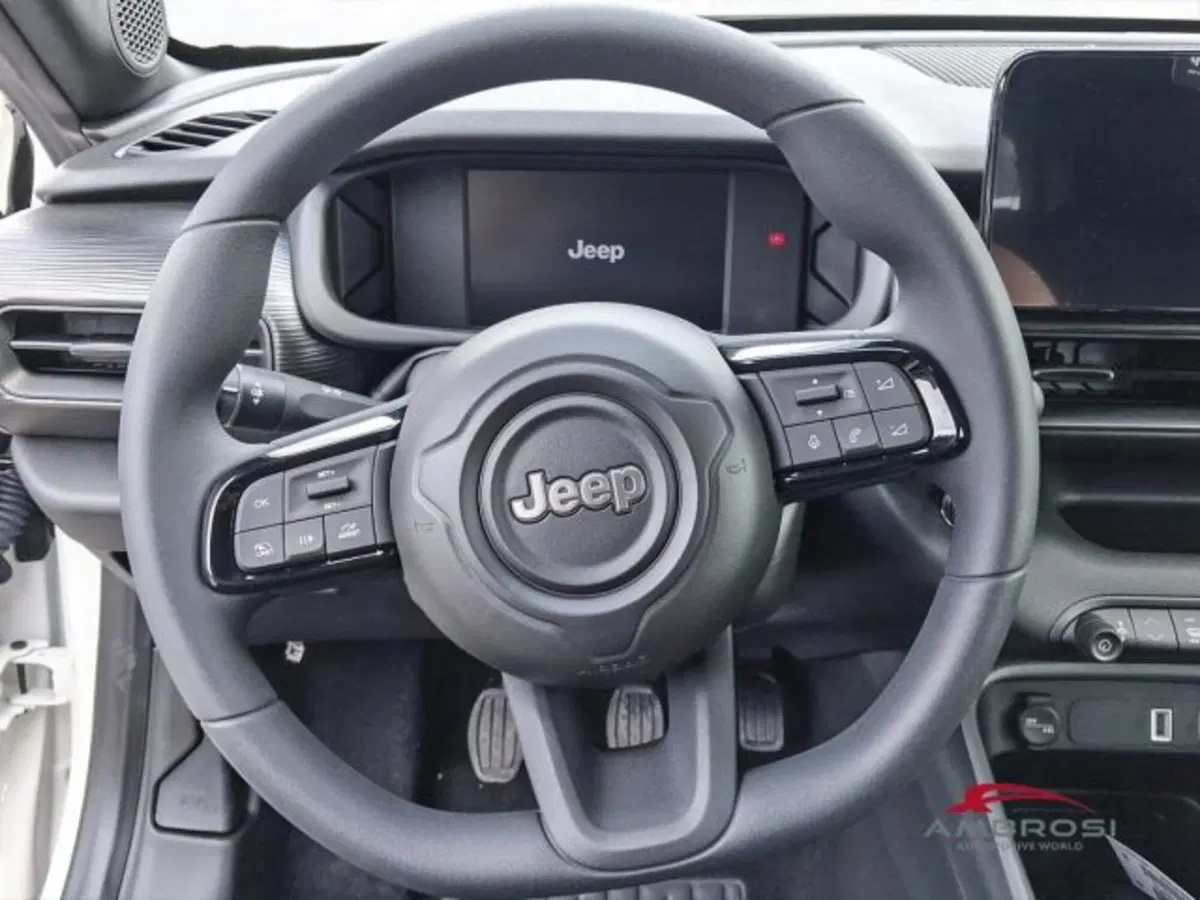 Jeep Avenger nuova a Perugia (13)