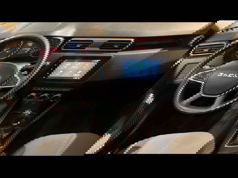 Dacia Duster usata a Firenze (7)