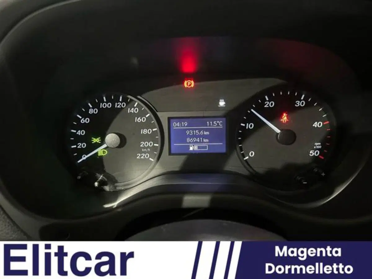 Mercedes-Benz Vito usata a Milano (9)