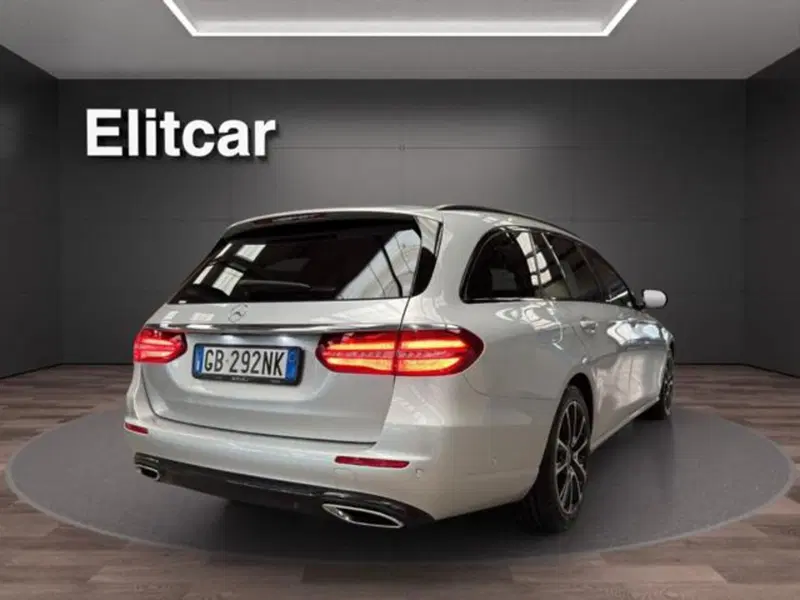 Mercedes-Benz Classe E Station Wagon usata a Milano (4)