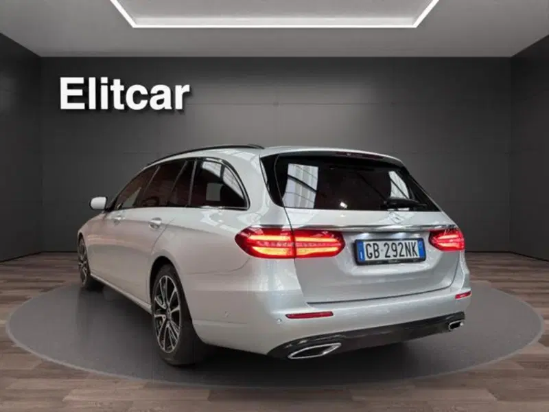 Mercedes-Benz Classe E Station Wagon usata a Milano (6)