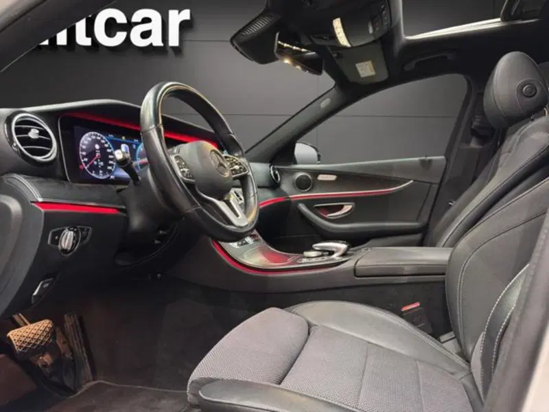 Mercedes-Benz Classe E Station Wagon usata a Milano (9)