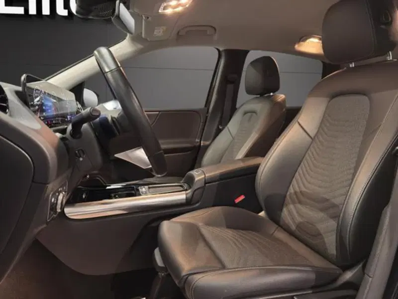 Mercedes-Benz Classe B usata a Milano (10)