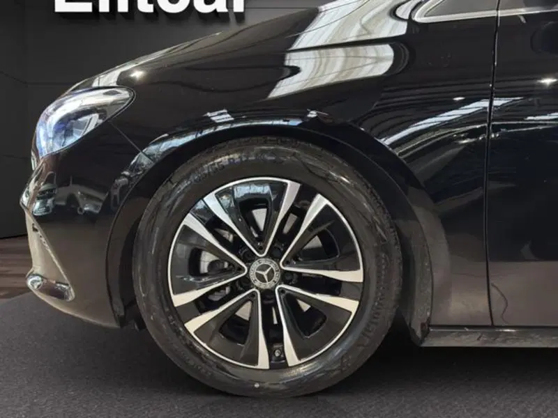 Mercedes-Benz Classe B usata a Milano (14)