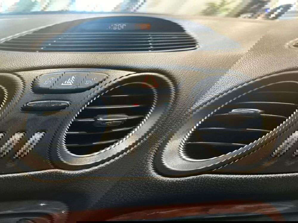 Mercedes-Benz SL usata a Milano (14)