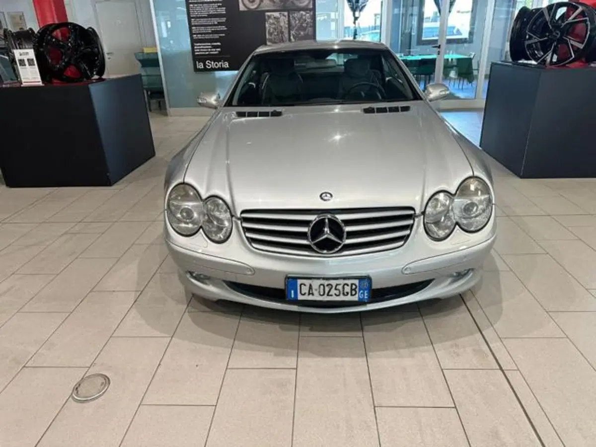 Mercedes-Benz SL usata a Milano (2)