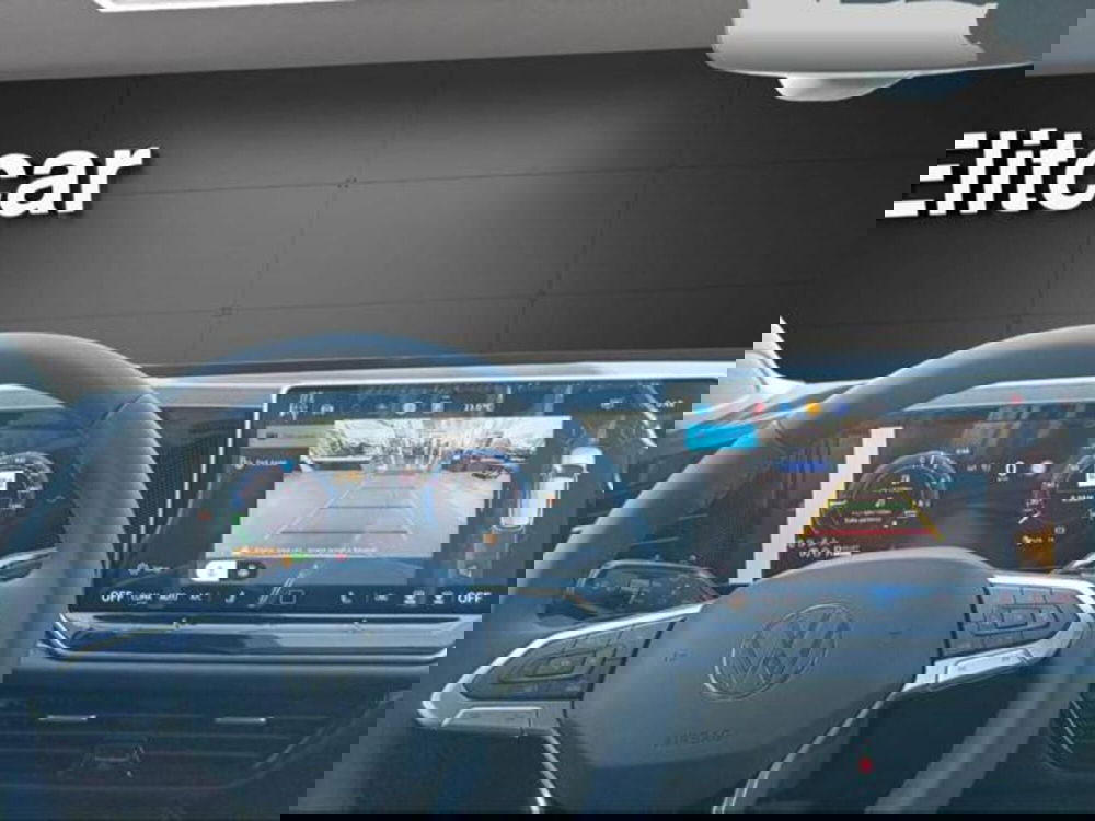 Volkswagen Passat nuova a Milano (13)