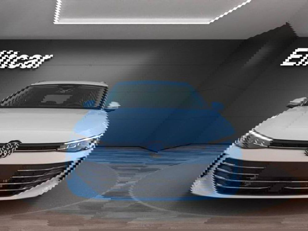 Volkswagen Passat nuova a Milano (2)