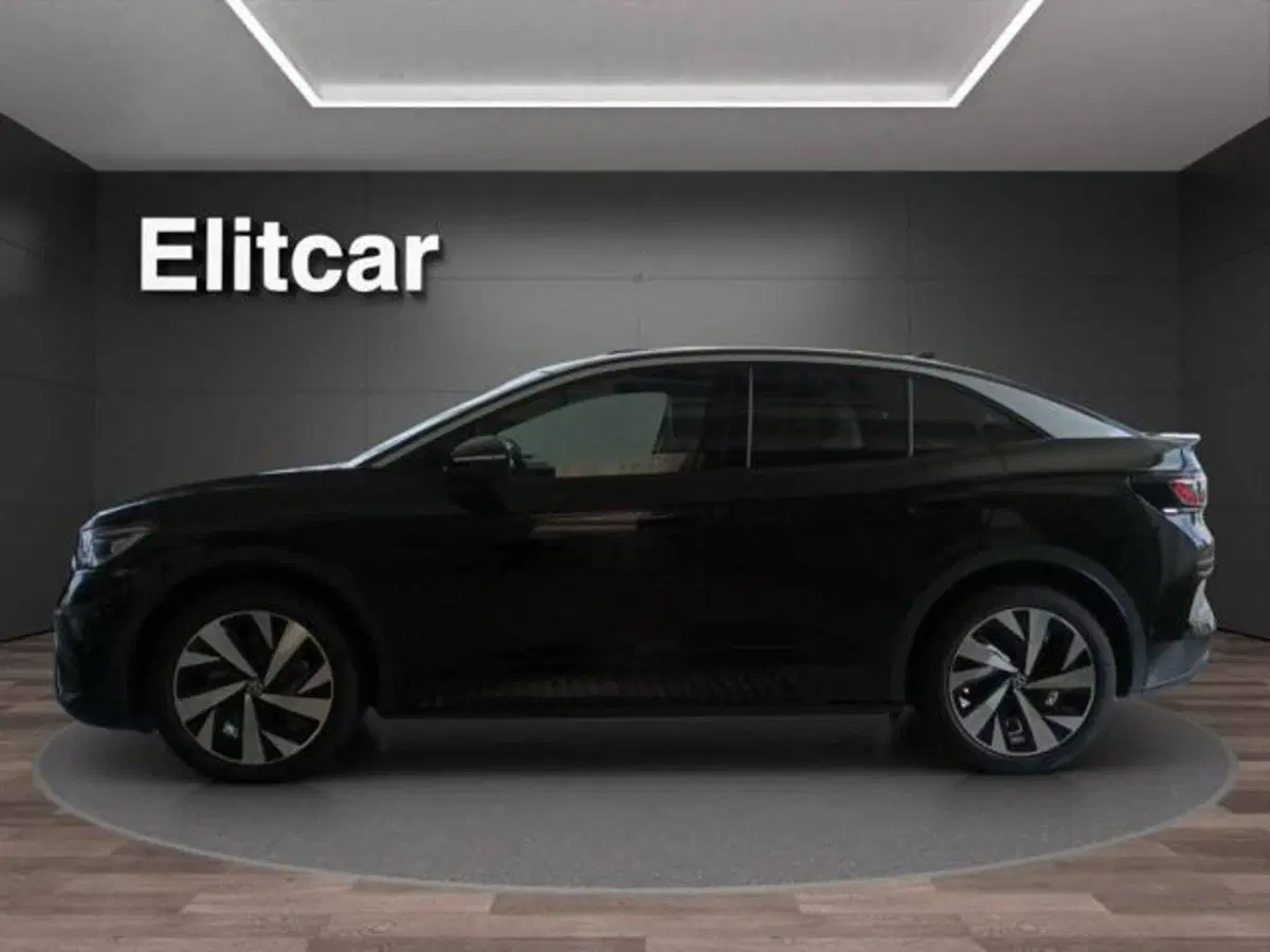 Volkswagen ID.5 nuova a Milano (4)