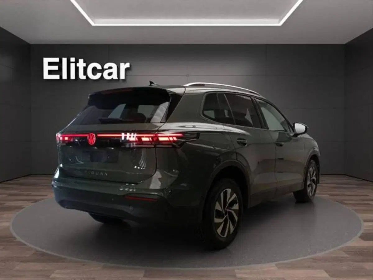 Volkswagen Tiguan nuova a Milano (5)