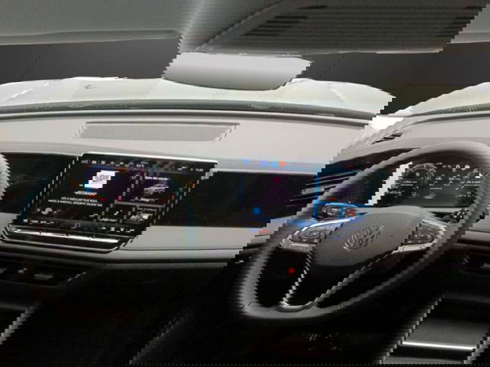 Volkswagen Tiguan nuova a Milano (9)