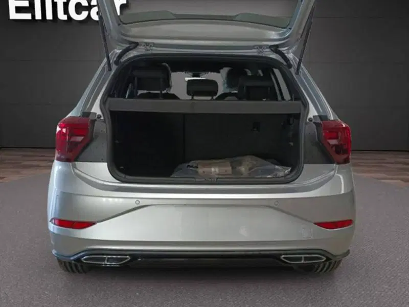 Volkswagen Polo nuova a Milano (16)
