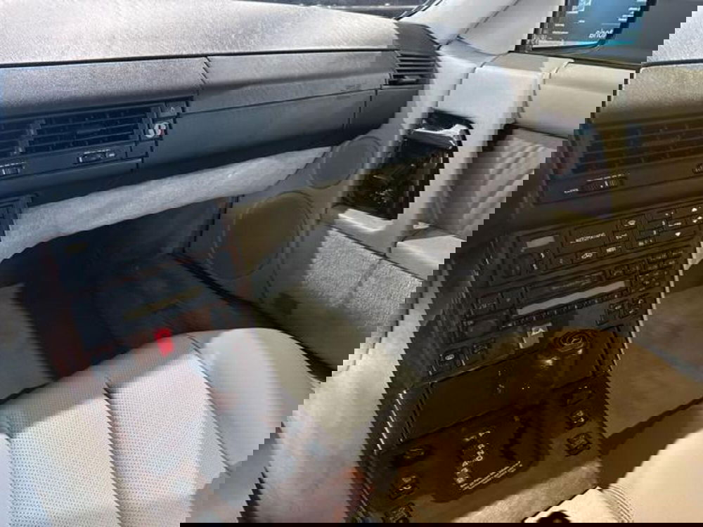 Mercedes-Benz 320 Cabrio usata a Milano (16)